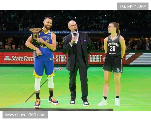 库里谈约内斯库的职业生涯称与她有深厚渊源并持续关注